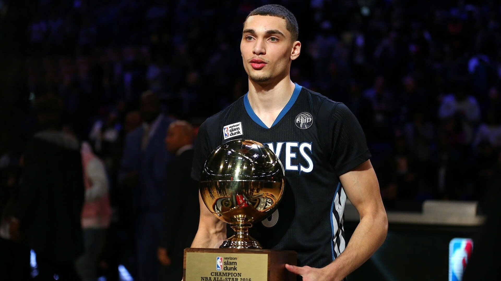 雷霆对阵北京队,拉梅洛鲍尔持续制造杀伤,率队上演进攻狂潮